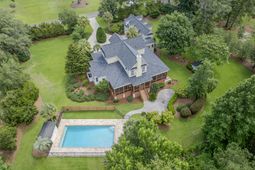 128 Boyle Way photo 4