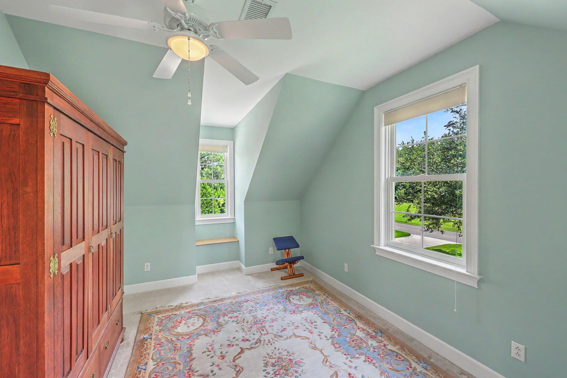 128 Boyle Way Photo 40