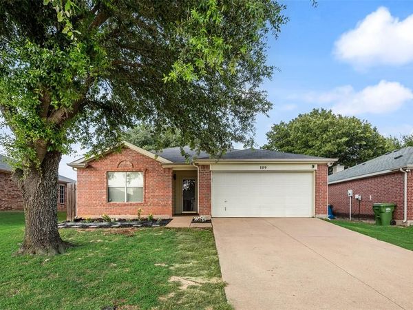 109 Oakhurst Drive, Seagoville, TX 75159