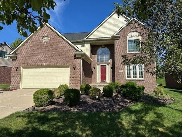 13283 Karl Drive, Plymouth, MI 48170