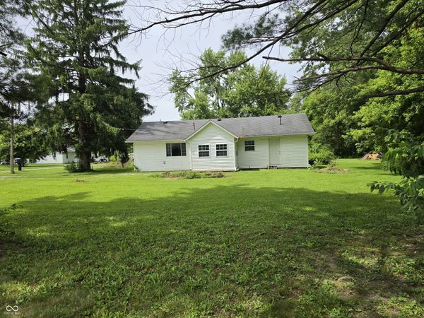 1209 Shelby Street , Alexandria, IN 46001