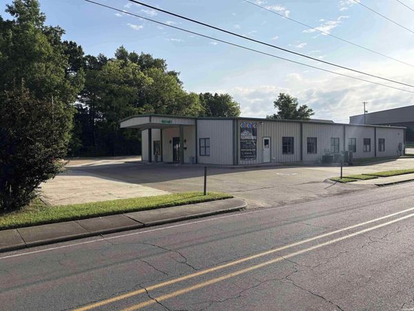 1218 & 1224 WALNUT Street, Arkadelphia, AR 71923