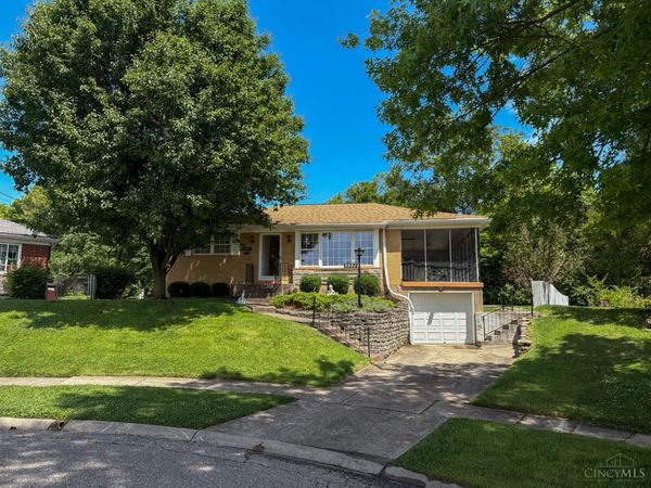 5982 Willow Oak Lane, Green Twp, OH 45239