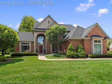 22217 Hazelton Court, Novi, MI 48374