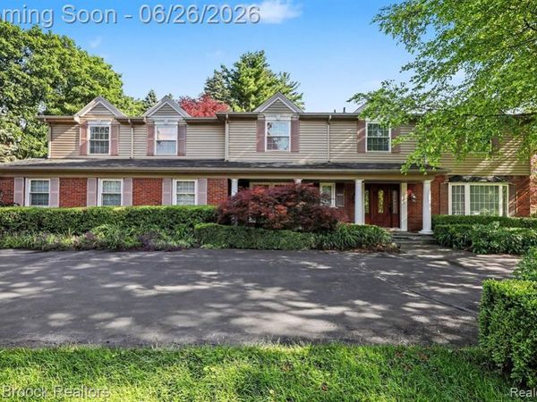 3794 Shellmarr Lane, Bloomfield Hills, MI 48302