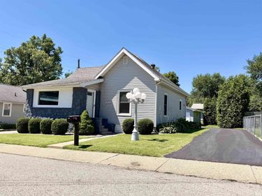 1915 7th Street, Bedford, IN 47421