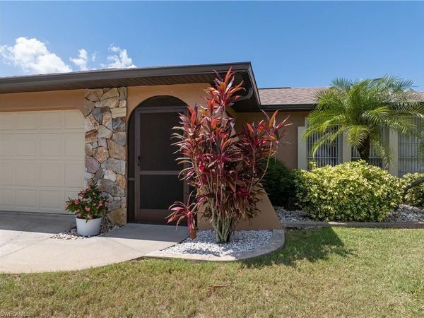 414 SE 31st ST , CAPE CORAL, FL 33904