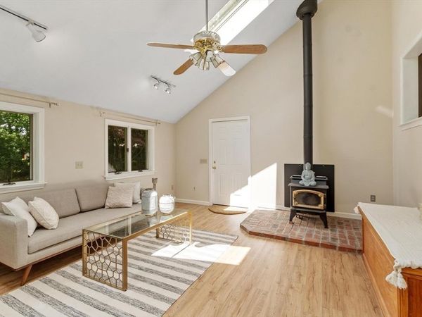 45 Grandview Rd, Arlington, MA 02476