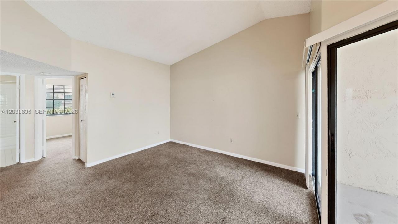 889 Hamilton Dr, Unit 889E, Homestead, FL 33034 Photo