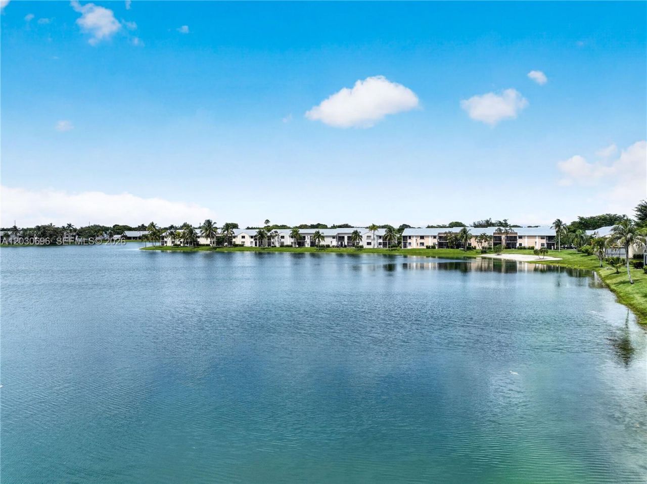 889 Hamilton Dr, Unit 889E, Homestead, FL 33034 Photo