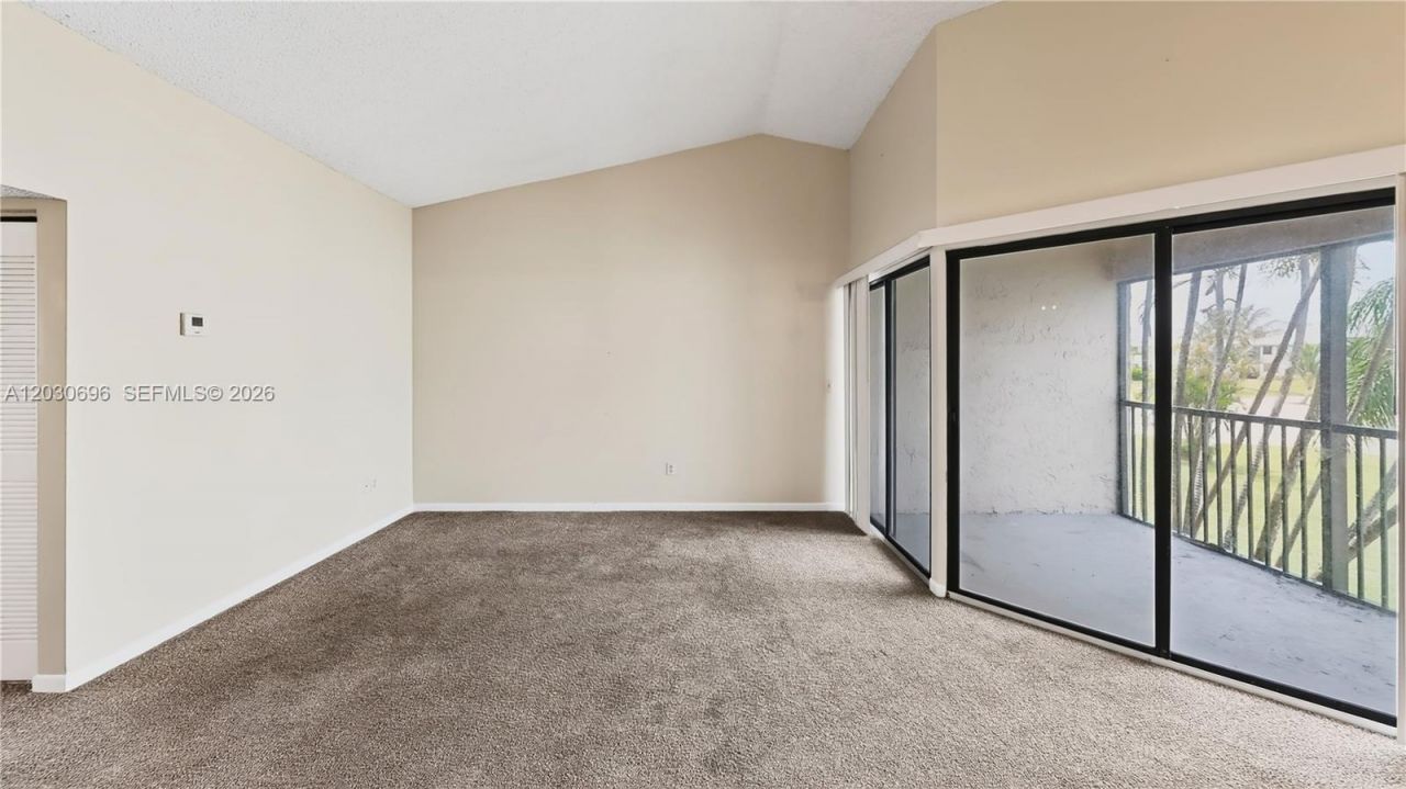 889 Hamilton Dr, Unit 889E, Homestead, FL 33034 Photo