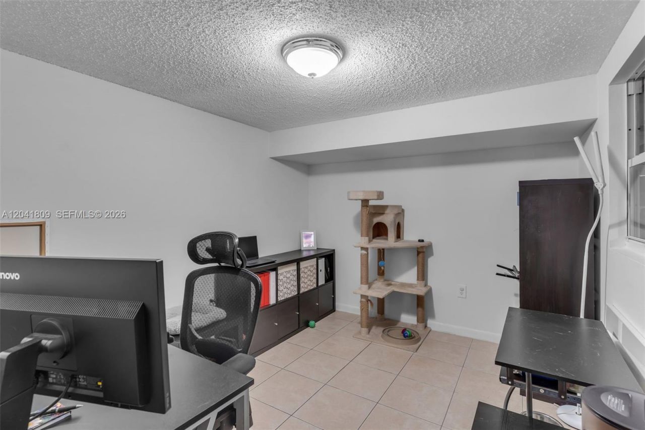 4766 SW 154th Ave , Miami, FL 33185 Photo