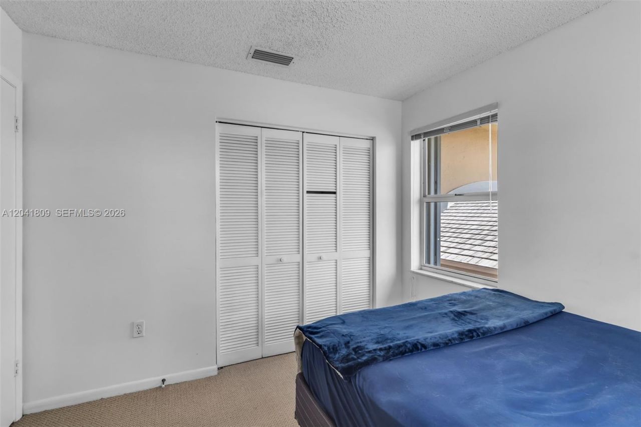 4766 SW 154th Ave , Miami, FL 33185 Photo