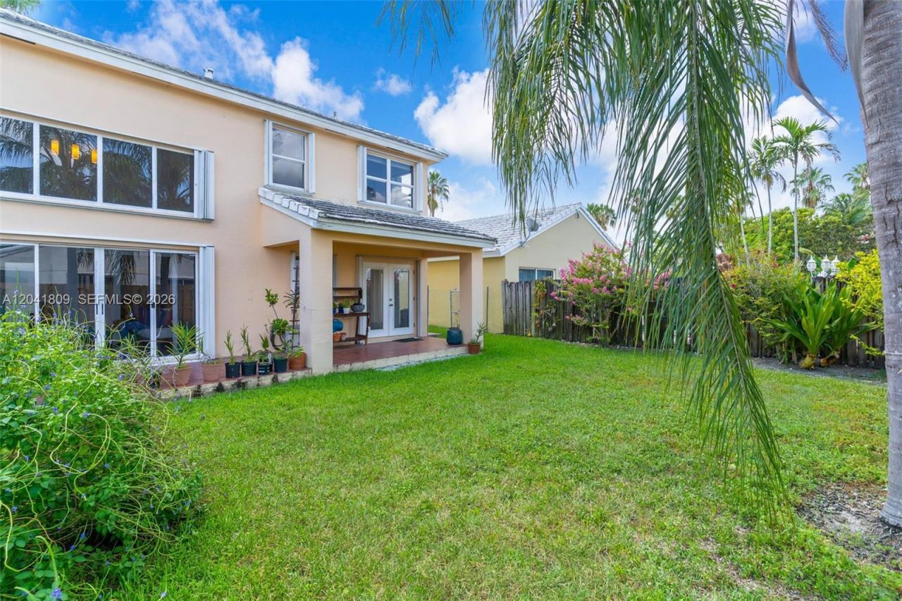 4766 SW 154th Ave , Miami, FL 33185 Photo