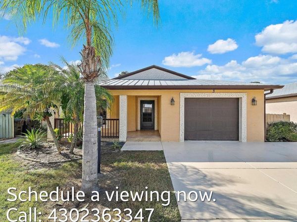5 S Granada Ln , Port St. Lucie, FL 34952