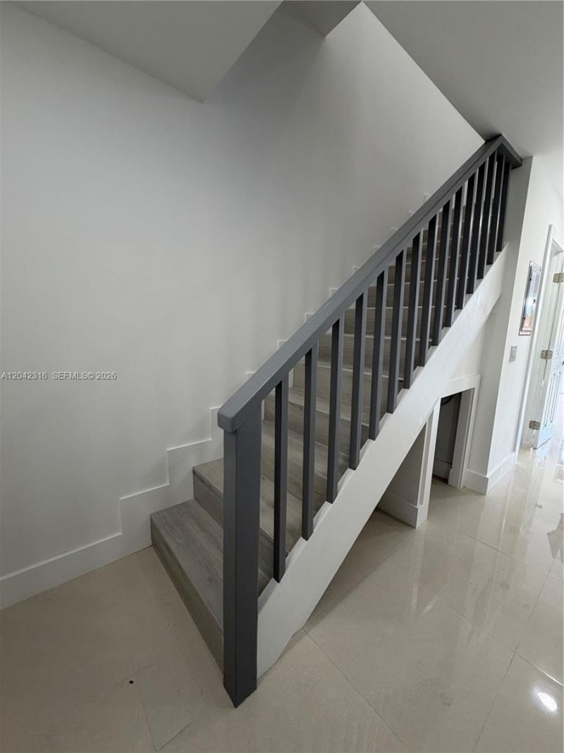 1551 W Okeechobee Rd , Unit 9, Hialeah, FL 33010 Photo