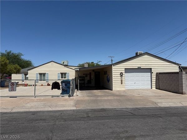 449 Republic Street , Henderson, NV 89015