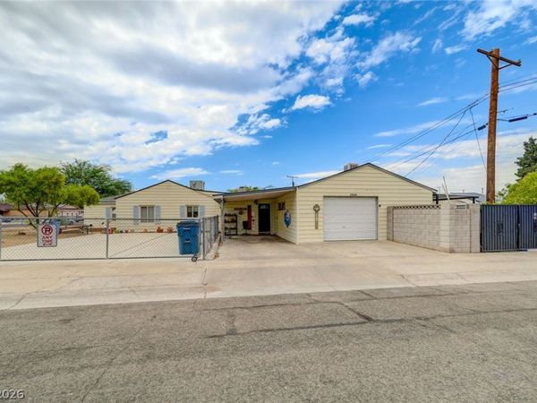 449 Republic Street , Henderson, NV 89015