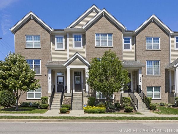 840 Center Street , Des Plaines, IL 60016