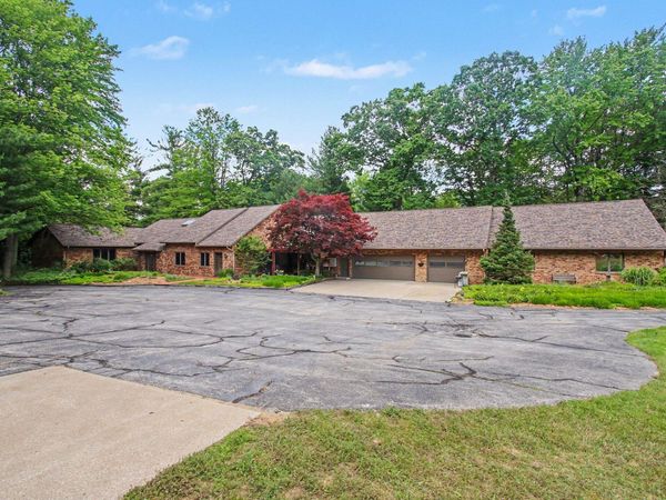 4191 E Fruitport Road, Fruitport, MI 49415