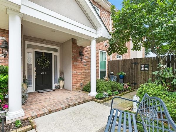 216 VINE Street , Metairie, LA 70005