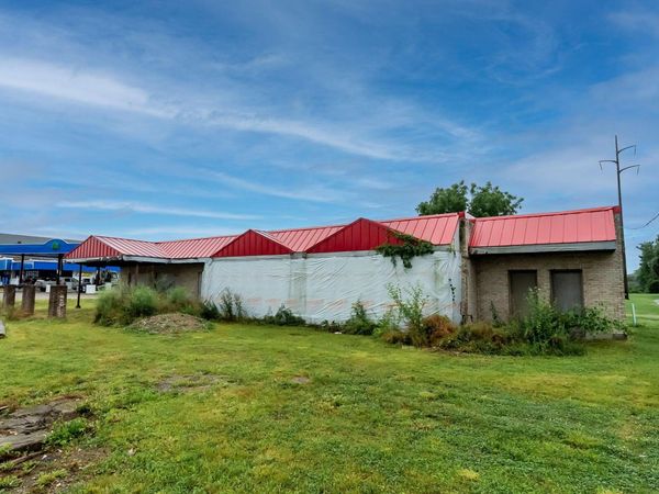 721 W Center Street , Marion, OH 43302