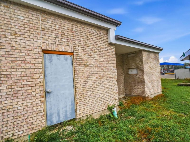 721 W Center Street , Marion, OH 43302 Photo 6