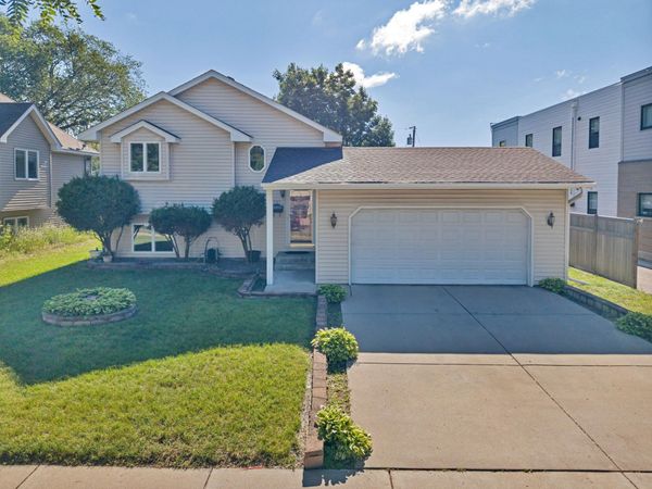 343 Pierce Street NE, Minneapolis, MN 55413