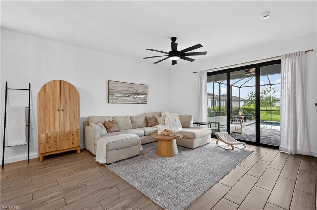 1385 Birdie Dr , Naples, FL 34120 Photo