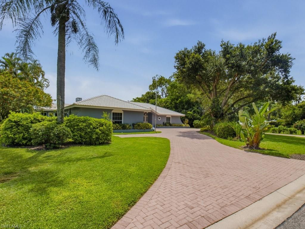 740 Bald Eagle Dr, Unit 40, Naples, FL 34105 Photo