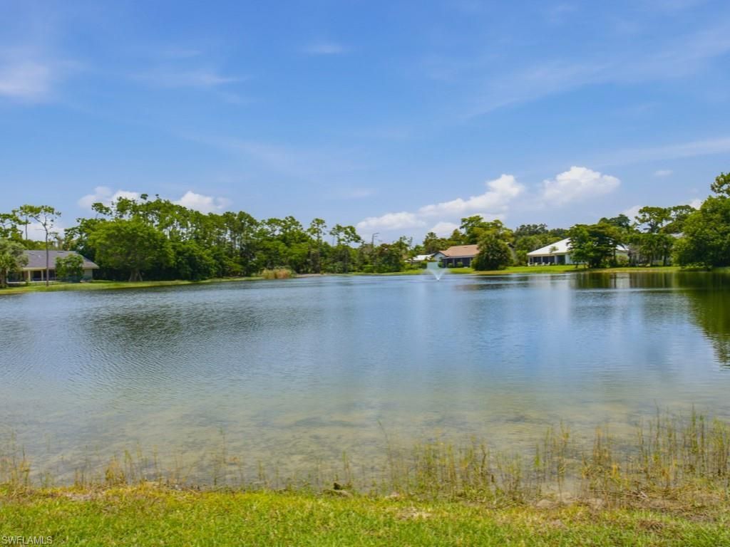740 Bald Eagle Dr, Unit 40, Naples, FL 34105 Photo