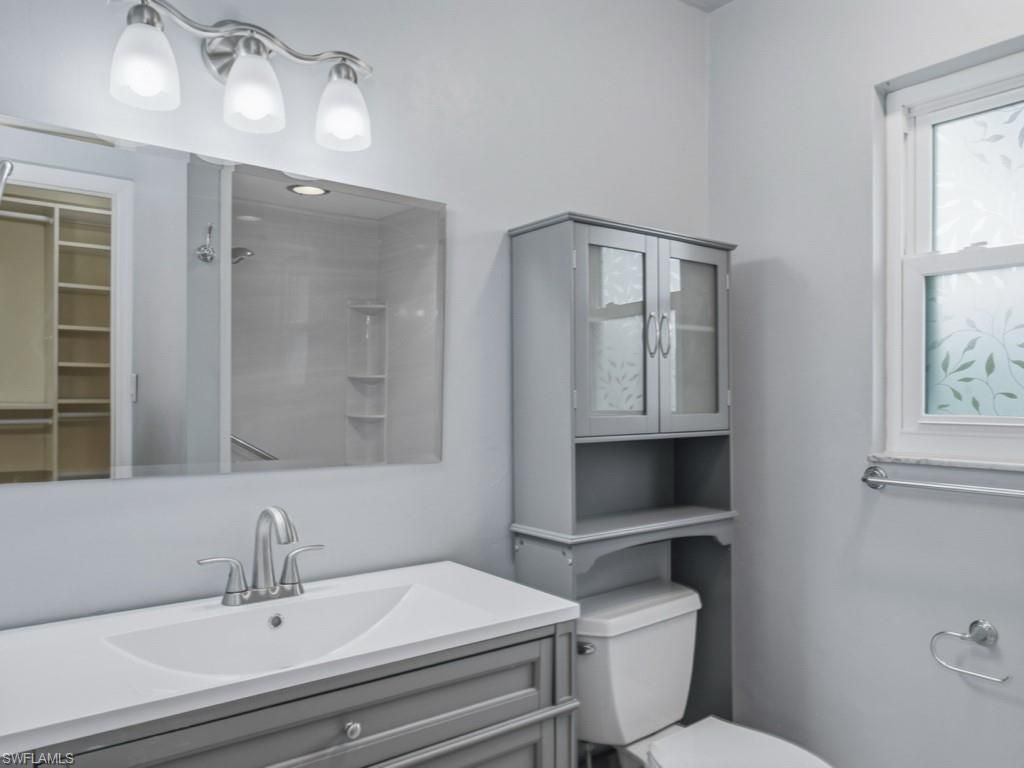 740 Bald Eagle Dr, Unit 40, Naples, FL 34105 Photo