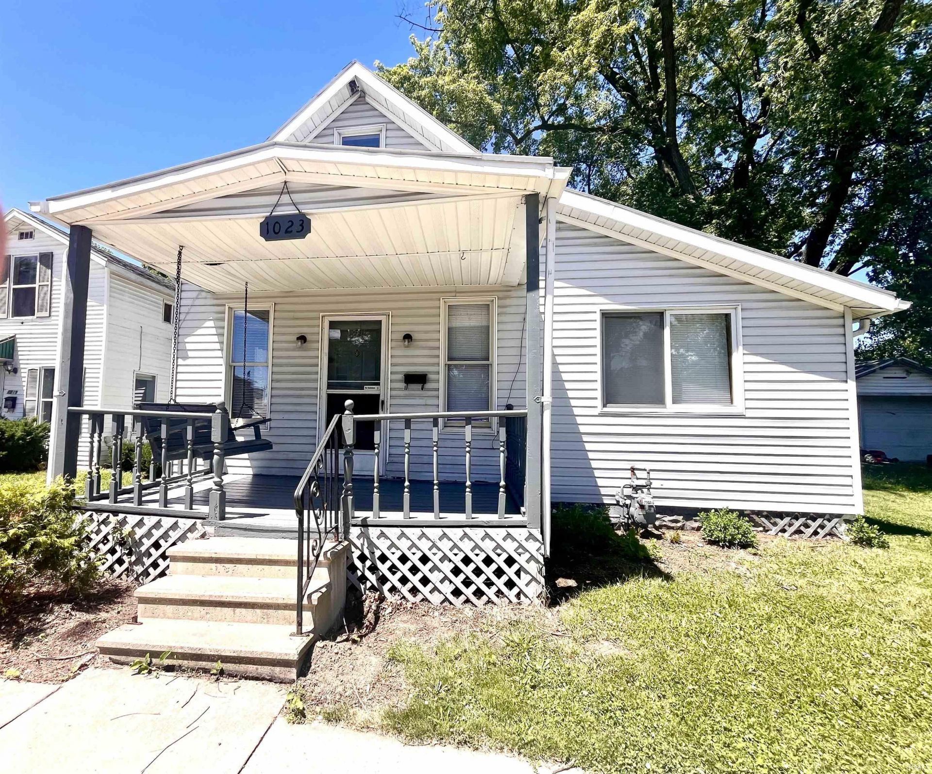1023 Cone Street, Elkhart, IN 46514 Main Photo