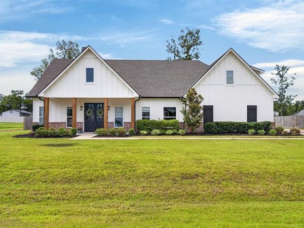 690 Popsi Lane, Stonewall, LA 71078