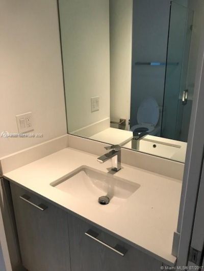 55 SW 9th St , Unit 2103, Miami, FL 33130 Photo