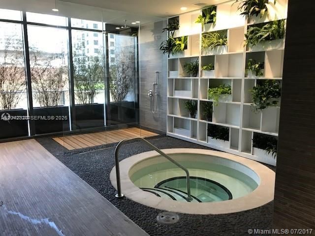 55 SW 9th St , Unit 2103, Miami, FL 33130 Photo