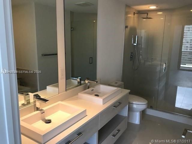 55 SW 9th St , Unit 2103, Miami, FL 33130 Photo