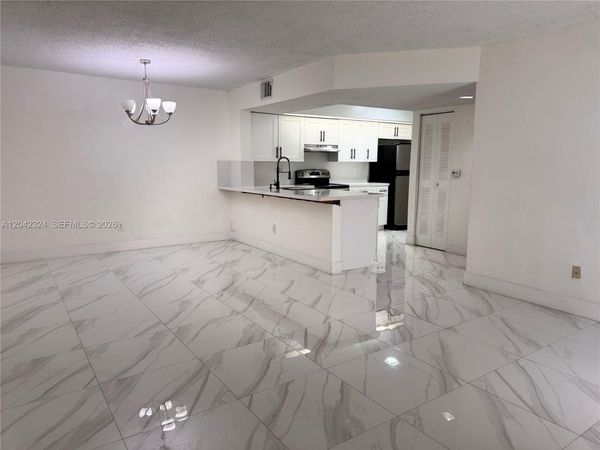 18830 NW 57th Ave , Unit 106, Hialeah, FL 33015