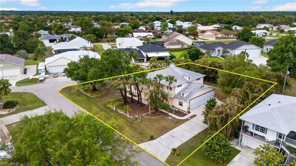 14941 Center St, Fort Myers, FL 33905 Photo