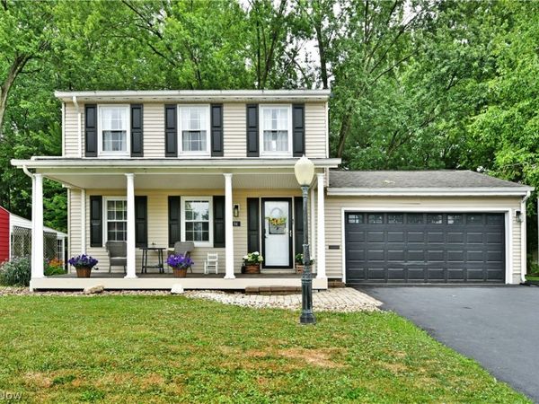 94 Camrose Drive , Niles, OH 44446