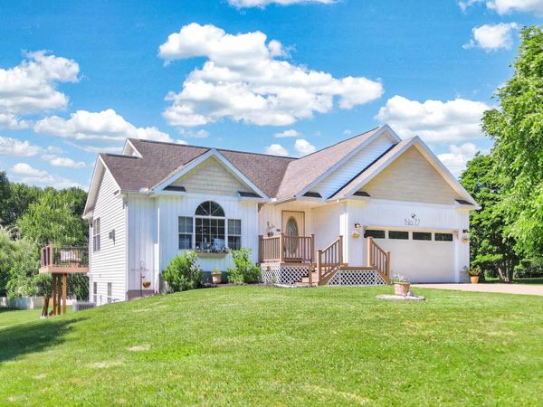 77 Grandway Court , Howard, OH 43028