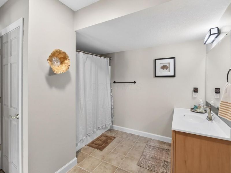 77 Grandway Court, Howard, OH 43028 Photo 37