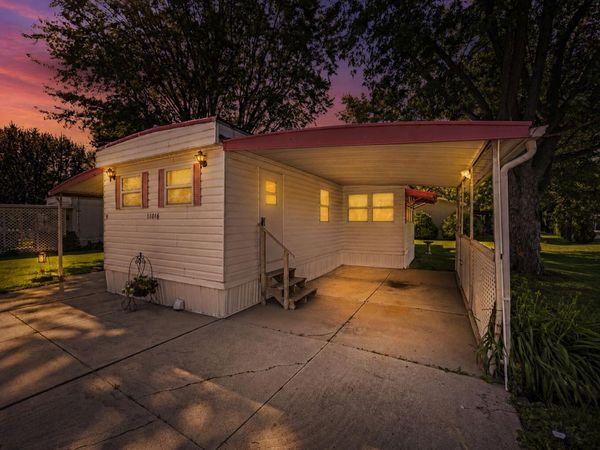 11016 Oak Circle, Unit 9, Lakeview, OH 43331