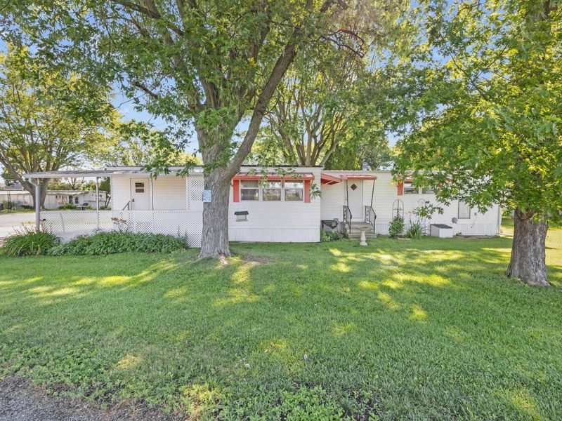11016 Oak Circle, Unit 9, Lakeview, OH 43331 Photo 4