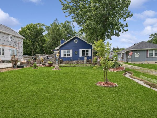 26265 W Prospect Avenue , Antioch, IL 60002
