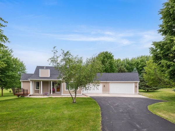 N6015 Killdeer Lane, Green Lake, WI 54941