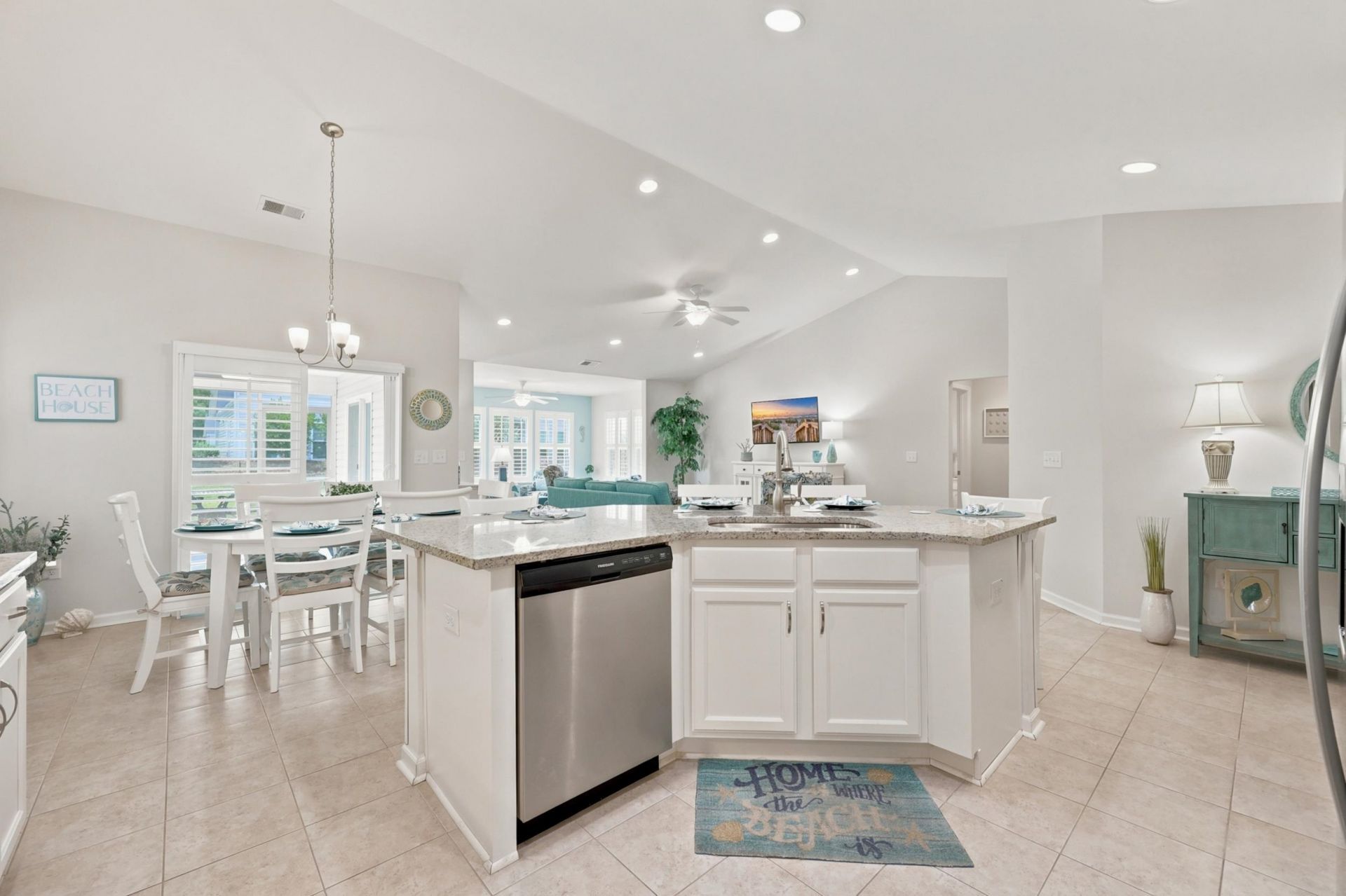 3605 Park Pointe Ave. Photo 9