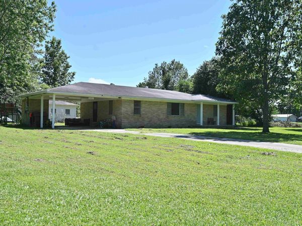 8305 E Cherry Street , Benton, AR 72015