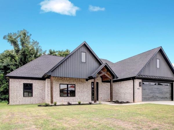 13 Albion Ct , Cabot, AR 72023