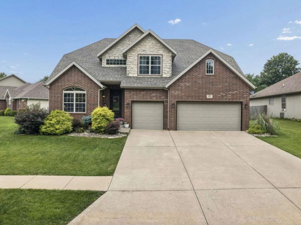653 Greer Avenue , Nixa, MO 65714